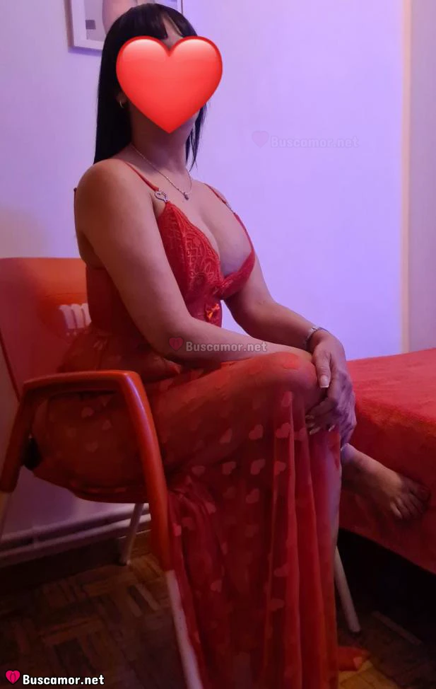 602683756 - Vanesa busca amor