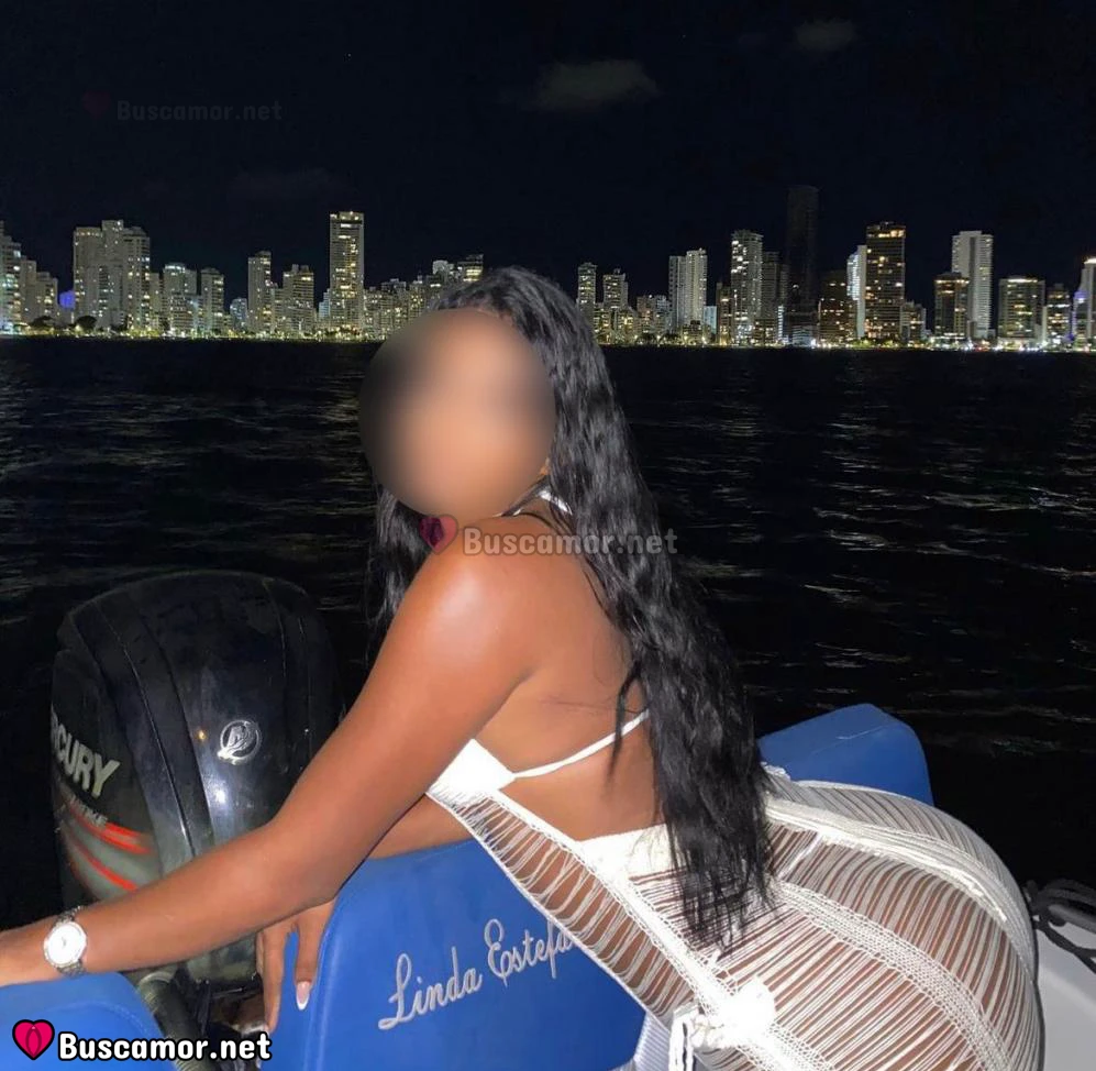 641323622 - Hola, soy Estefania, una venezolana preciosa de 20 años. Busco alguien especial en Ferrol.