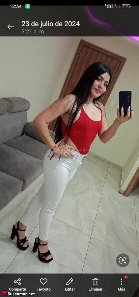 621433533 - soy una chica joven y cariñosa