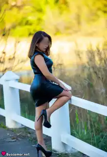 641827261 - soy natalia, masajista en ribadeo busco compañia para compartir.