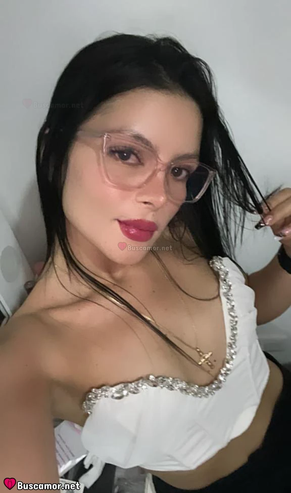 611353982 - soy una jovencita dulce y cariñosa en la ciudad
