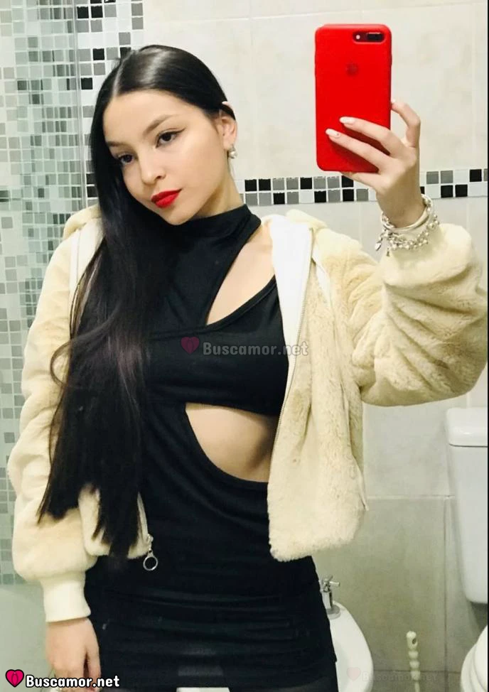 631663578 - Soy encantadora, busco amor en Santa Cruz.
