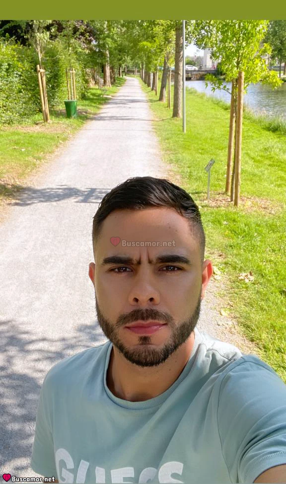 624915737 - Hola, soy nuevo en Bcn.