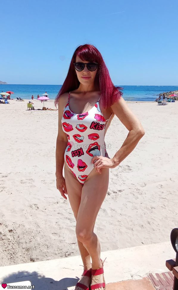 677946855 - Soy nueva en Barcelona, busco buen rollo 😄✨