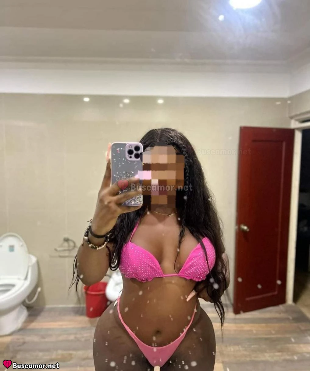 632452521 - Hola, soy Andra de Vic y busco momentos inolvidables juntos.