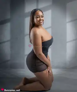 663183454 - Thalíany, la Diosa Colombiana que Ilumina Lugo – , Clase y Compañía Inolvidable en el Corazón de Galicia