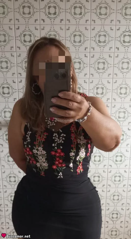 642279211 - soy rubia alegre