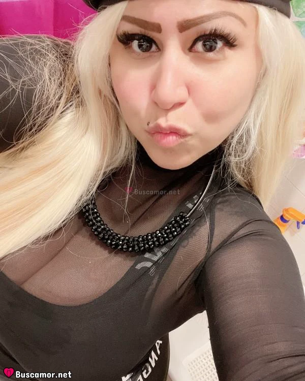 603553209 - Kayly ama explorar mundos nuevos