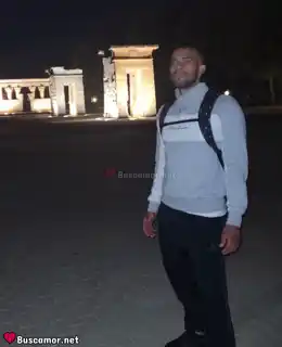 647364661 - Andy buska compañera pa divertirme.