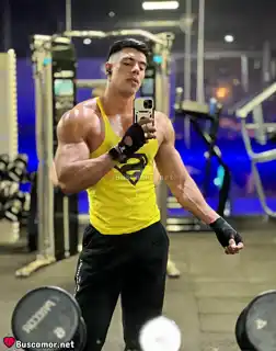 602464437 - Soy un bombón, me encanta divertirme