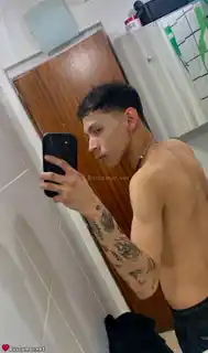 653236270 - Hola, soy Alex y busco alguien sincero que me ahorge.