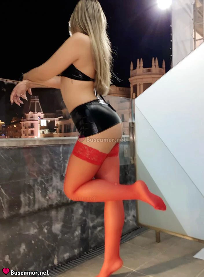 722815110 - Violeta busca chicos simpaticos
