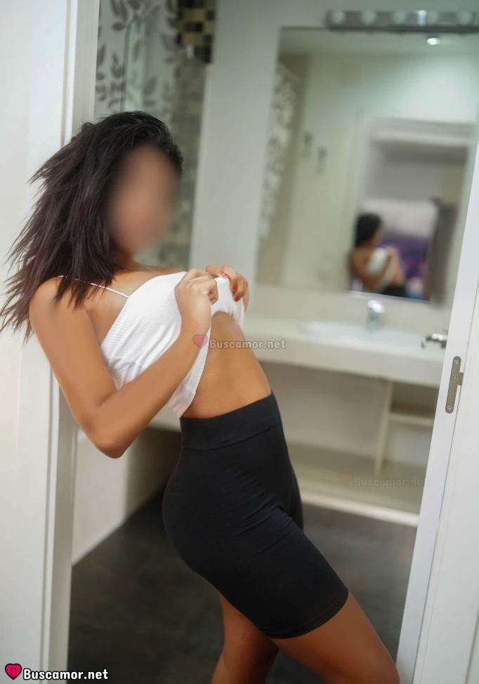 610662809 - Soy Valeria, ven a conocer mis manos y disfruta de la experiencia.