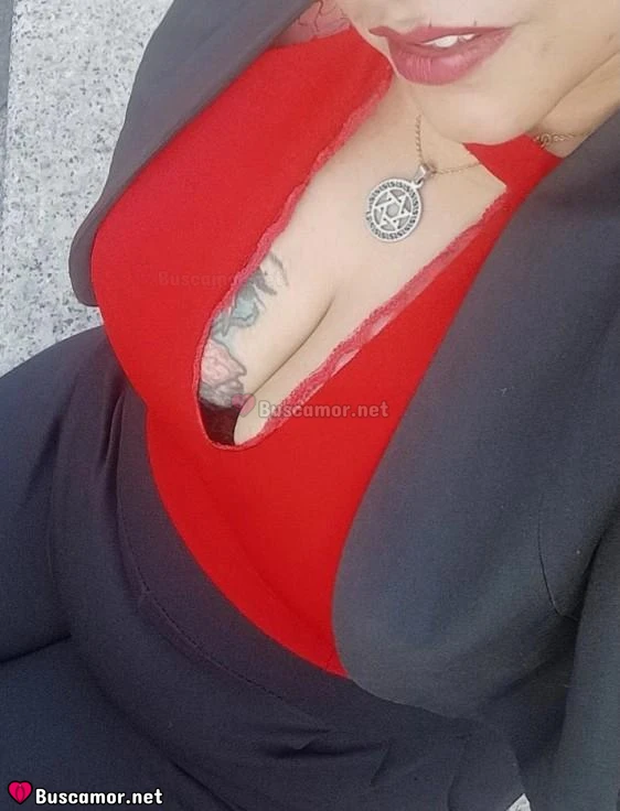 652558705 - Hola soy Iveth, buscan un par de pies q bailen en la fiesta. 🕺🎉