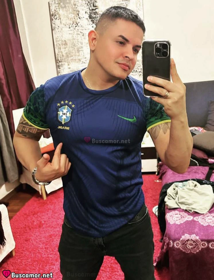 682670568 - Soy un latino guapo buen cuerpo y ofrezco masajes toda la noche, ven a disfrutar.