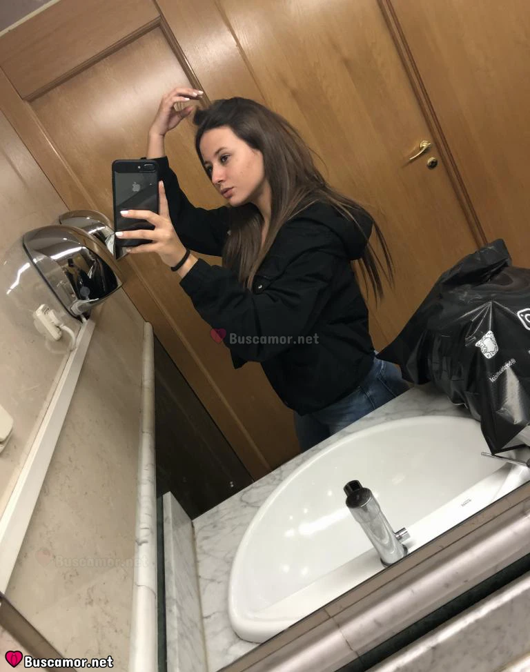 641193701 - Soy Laura, encntadora.