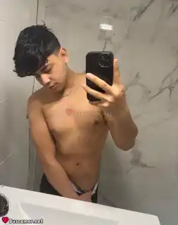 604219389 - Lucas busca momentos chidos 😜✨