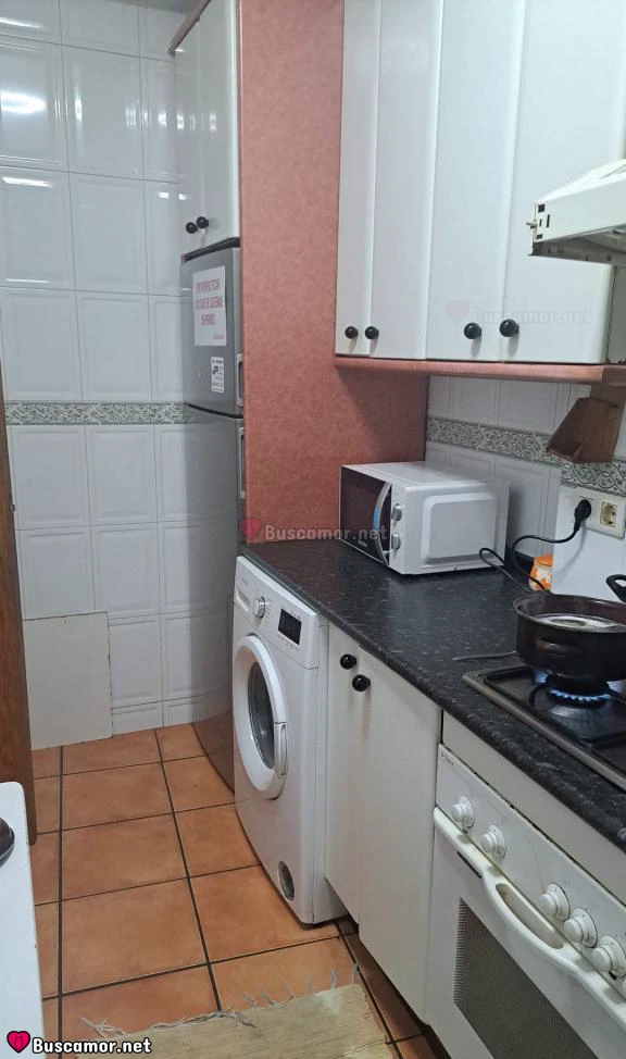 614398158 - me encanta leer en casa