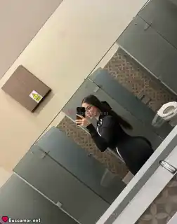 663884046 - holaa, soy laura y busco algo divertido.