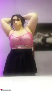 614334390 - camila busca un amor sincero