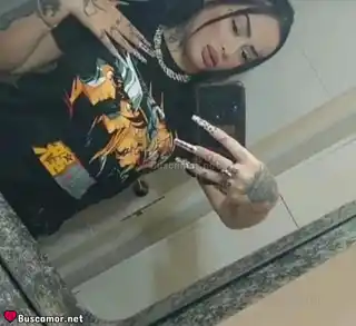 673408491 - Bruna busca amor