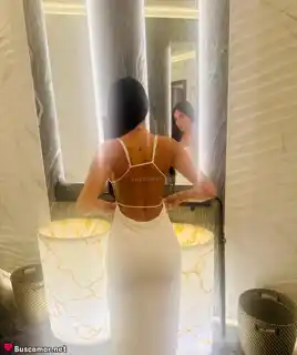 623701305 - Ambar es muy bella