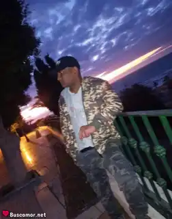 667329793 - busco a alguien especial pa vivir locuras y aventuras con mushas risas miguel.
