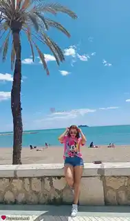 610139175 - Violeta ama viajar.