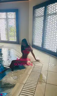 604195584 - Soy Amanda, chic elegante y relax en Malaga, busco VIPs divertidos y apasionados.
