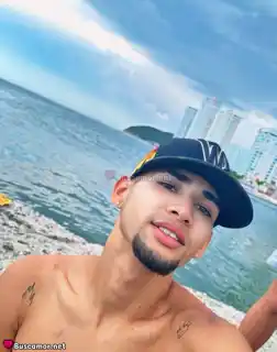 613980808 - Soy un chiko de la ciudad ke busca buena onda y amistades chidas.