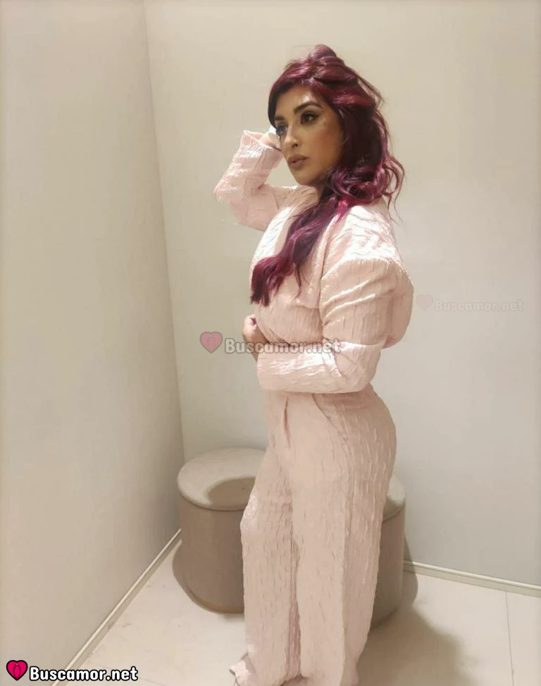 643790229 - Soy Luna y busco un compi para reir.