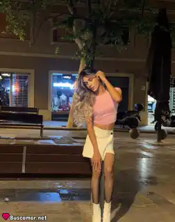 613853621 - Soy Karen y busco fiestaa.