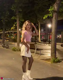 613853621 - Soy Karen y busco fiestaa.