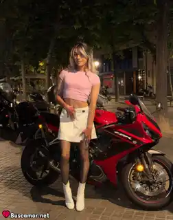 613853621 - Soy Karen y busco fiestaa.