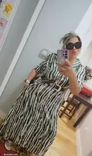 631148504 - Hola, soy Sara y quiero encontrar a alguien que me haga reir y vivir aventuras.