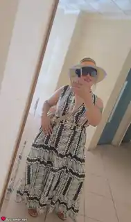 631148504 - Hola, soy Sara y quiero encontrar a alguien que me haga reir y vivir aventuras.