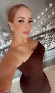 617085684 - me encanta dar masaje a personas