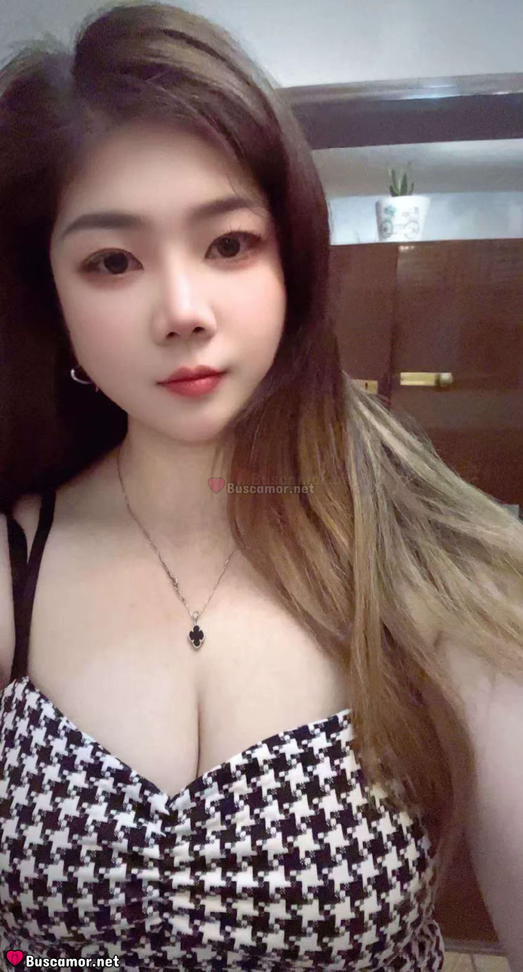 661935727 - Hola soy Luxi.. busco amigos en Madrid y pasar buenos momentos.. hablemos aunque mi español sea así..