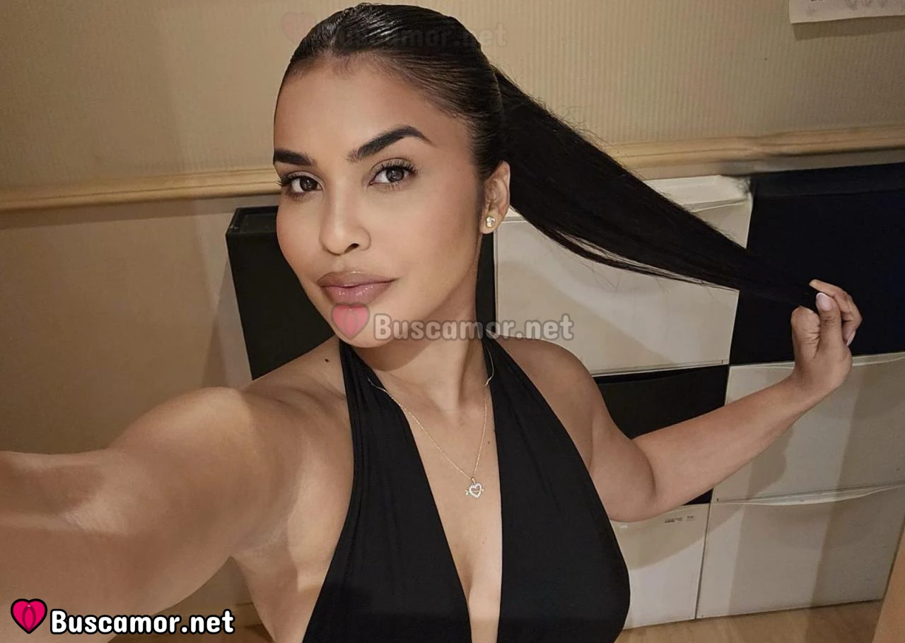 614474955 - selena ama la naturaleza