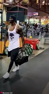 631189819 - soy roberto, me encanta el gym y salir en madrid