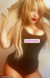 663710848 - Soy de la latinna, disfruto bailar y me encanta salir a divertirme con mis amigos.