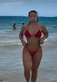 664381002 - Leticia busko un masajista experto.