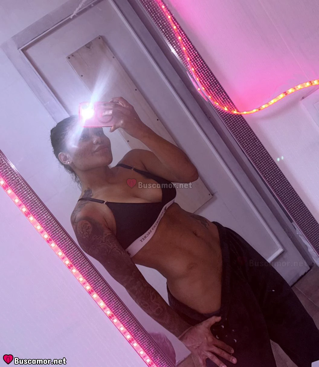 634941402 - Soy una hermosa colombiana.