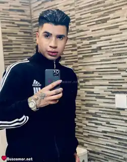 666402488 - Valentino quiere encontrar amor en Elche