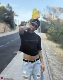 631270241 - soy un chico uniko busko algo especial en tu vida