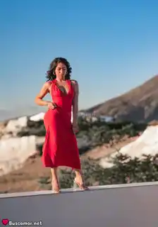 642542447 - Hola amor soy Luna, me encanta divertirme y conocer gente.