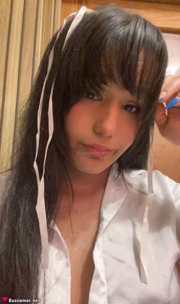 643572780 - Dulce carita linda