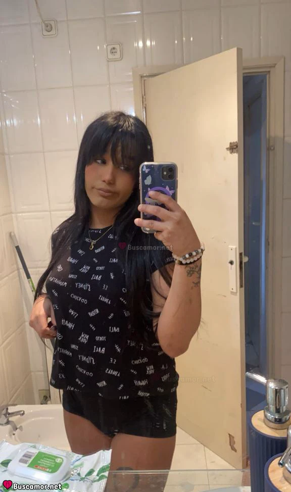 643572780 - Dulce carita linda