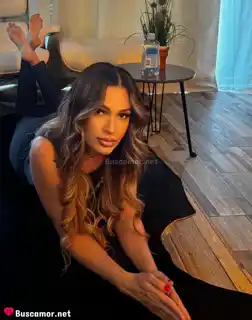 602588712 - Bruna busca aventura.