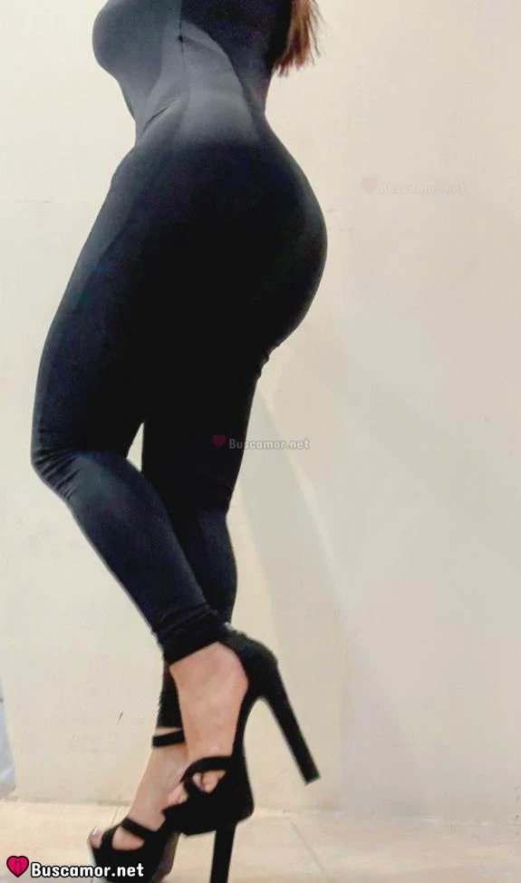 641331772 - Antonella quiere encontrar el amor.